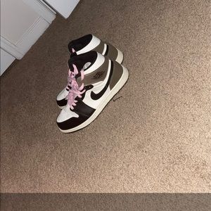 jordan 1 mochas